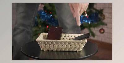 No Smartphone at Christmas Party (Videohive 39839320) - AE Project